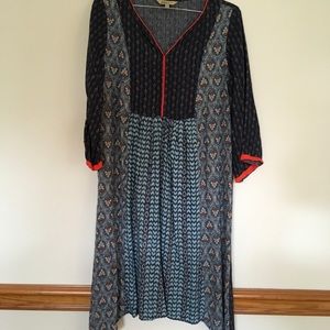 Cute tunic with uneven hem. Worn once. Kurti.